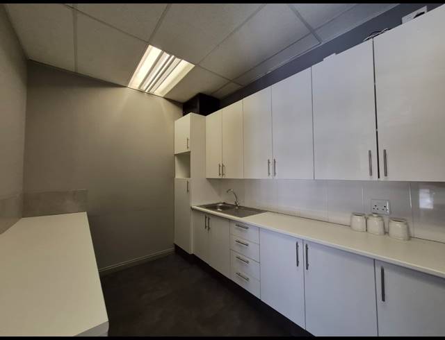 195M² OFFICE TO LET IN ILLOVO